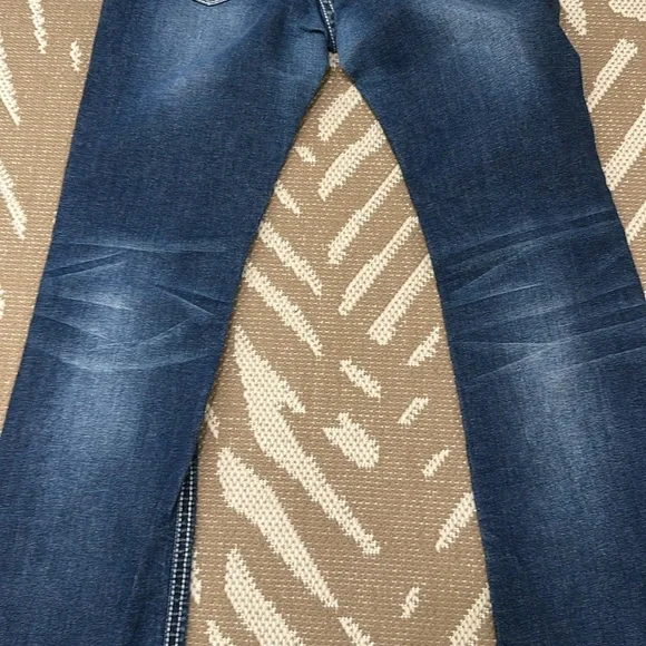 Miss Me Distressed Signature Boot Jean JM1232B Size 31 Inseam 34 Color MK 323 - Picture 11 of 17